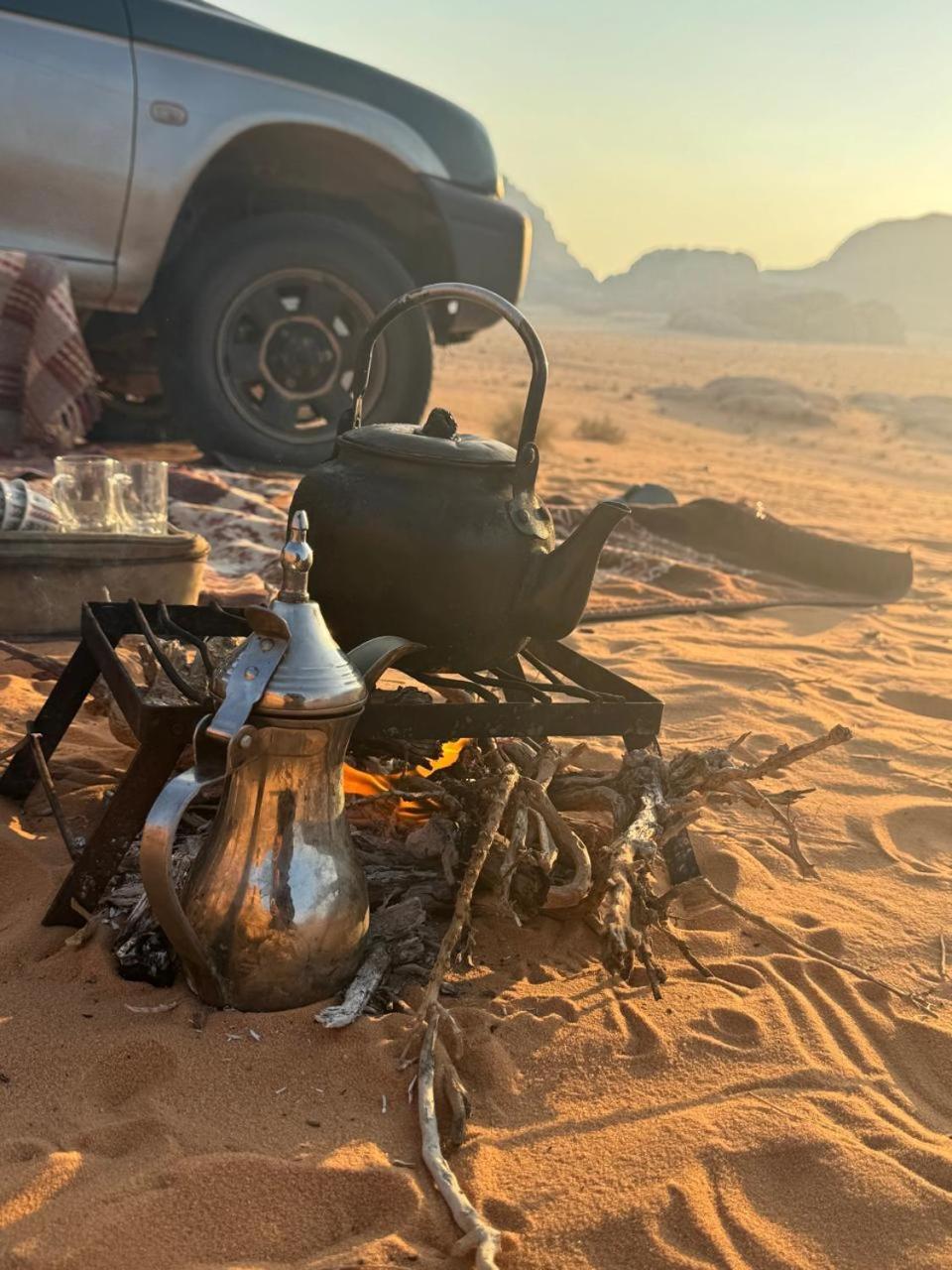Star Magic Camp Hotel Wadi Rum Exterior photo