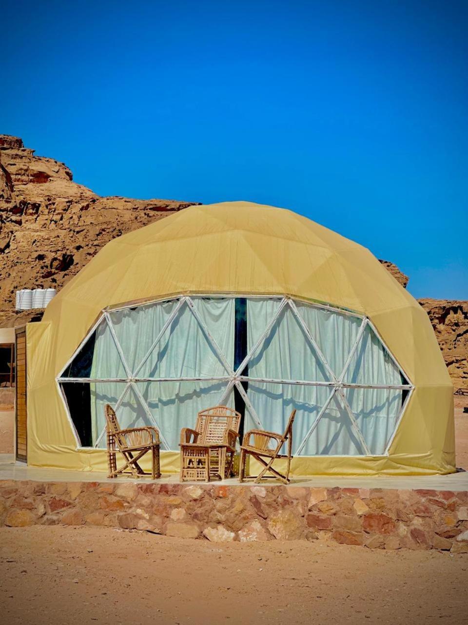 Star Magic Camp Hotel Wadi Rum Exterior photo