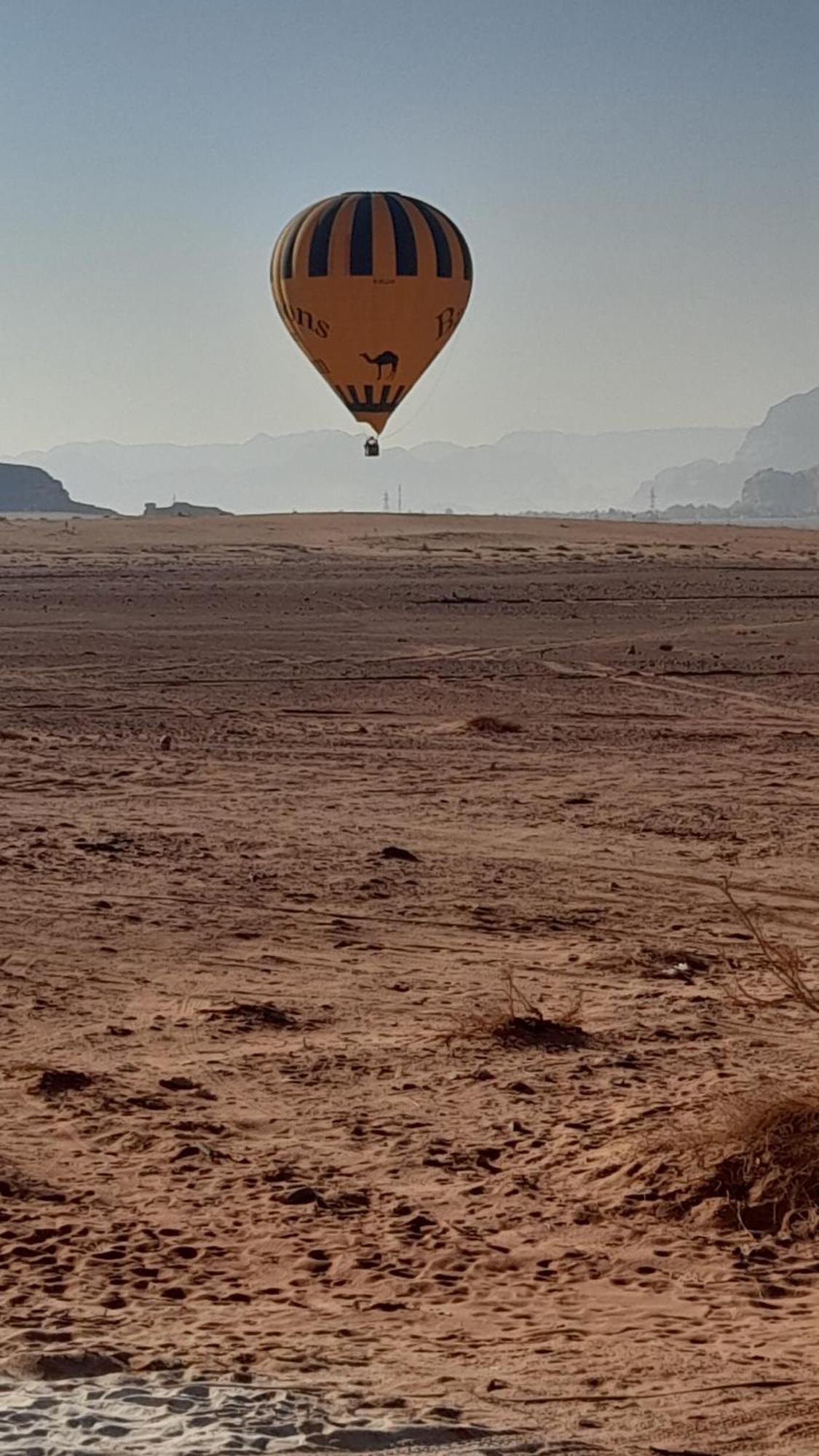 Star Magic Camp Hotel Wadi Rum Exterior photo