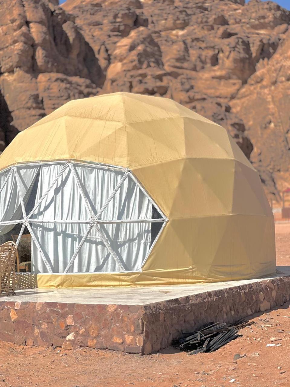 Star Magic Camp Hotel Wadi Rum Exterior photo